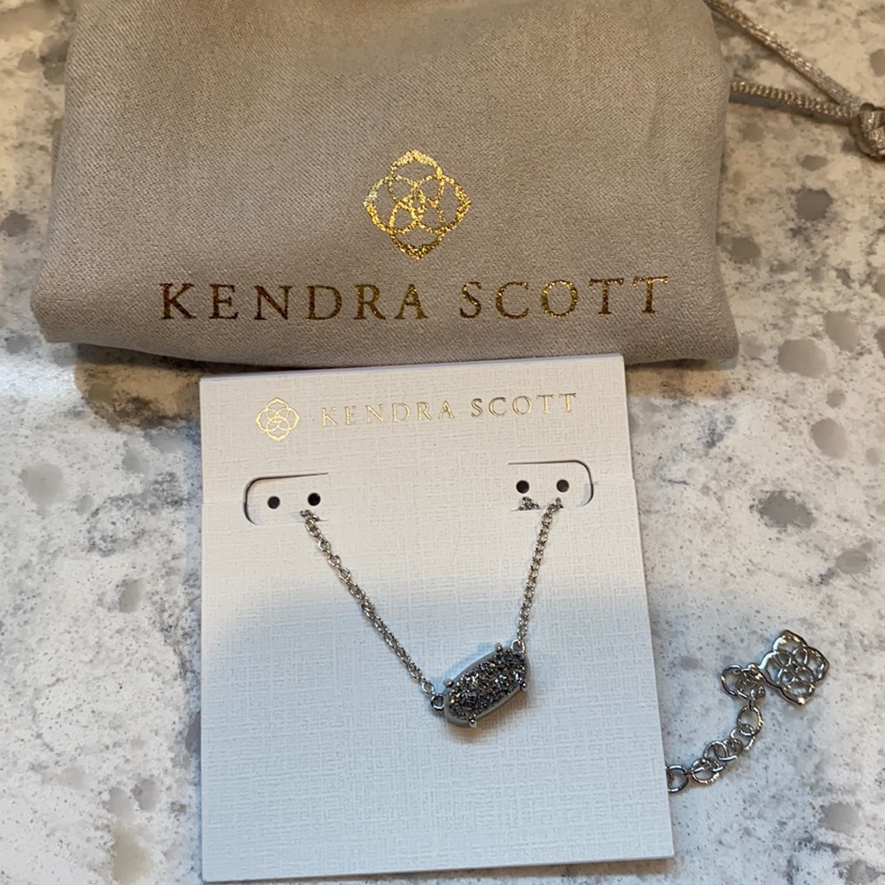 Kendra Scott silver sparkle necklace